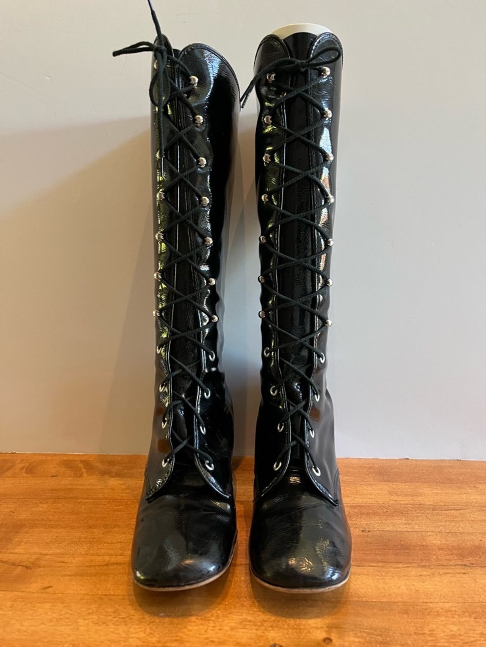 Vintage 1960’s Gogo Black Platter Lace Up Boots